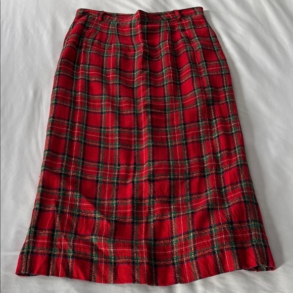 Bechamel Dresses & Skirts - Vintage Bechamel Plaid Skirt with Pockets